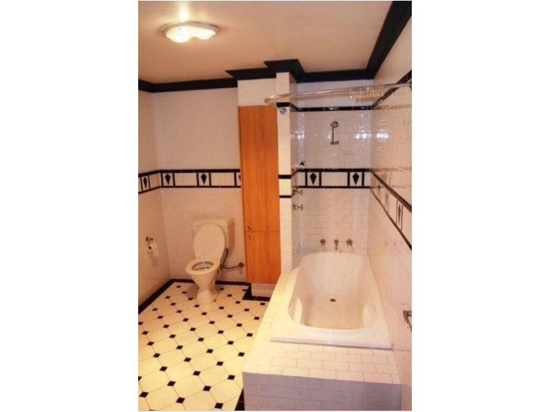 36 Cardigan Terrace, Jolimont WA 6014