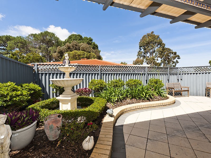 3/6 Shann Grove, Kardinya WA 6163