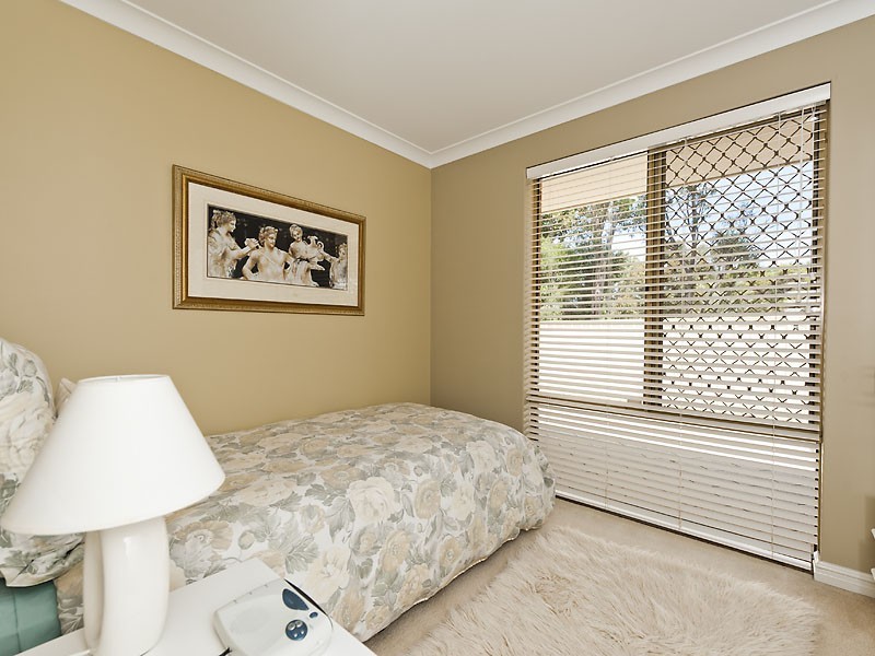 3/6 Shann Grove, Kardinya WA 6163