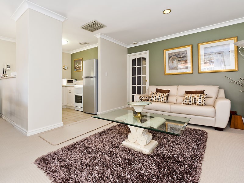 3/6 Shann Grove, Kardinya WA 6163