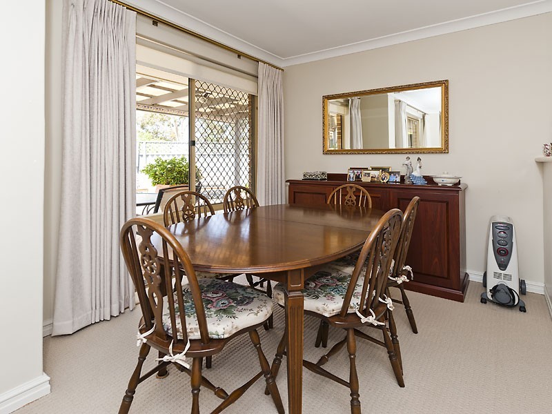 3/6 Shann Grove, Kardinya WA 6163