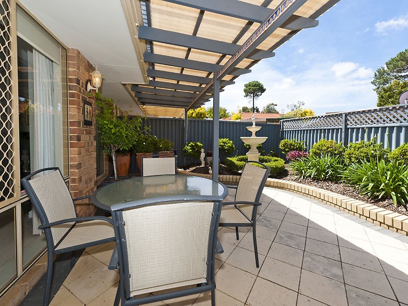 3/6 Shann Grove, Kardinya WA 6163