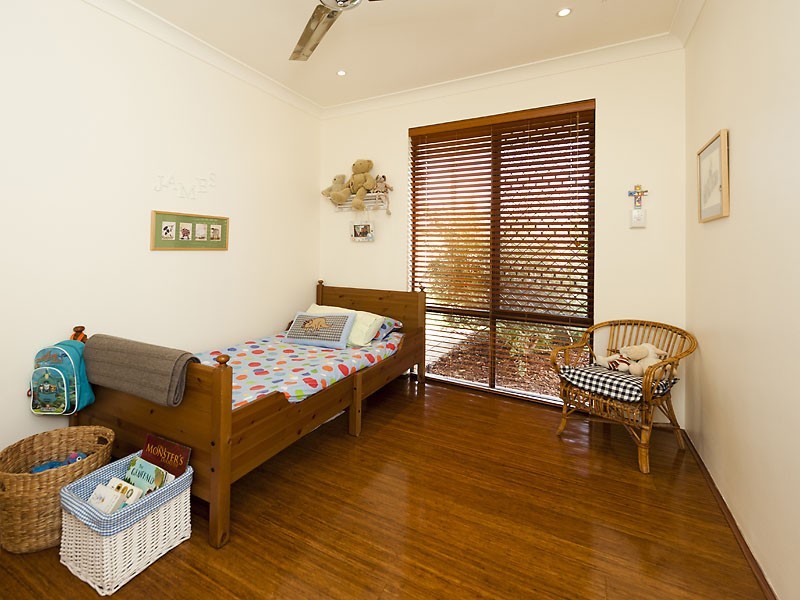 4 Reveley Court, Samson WA 6163