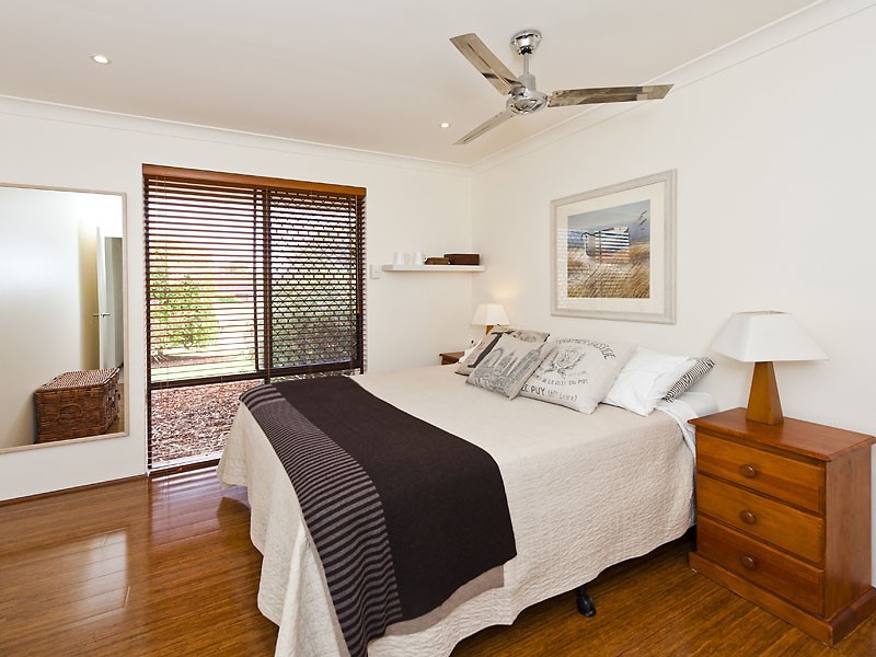 4 Reveley Court, Samson WA 6163