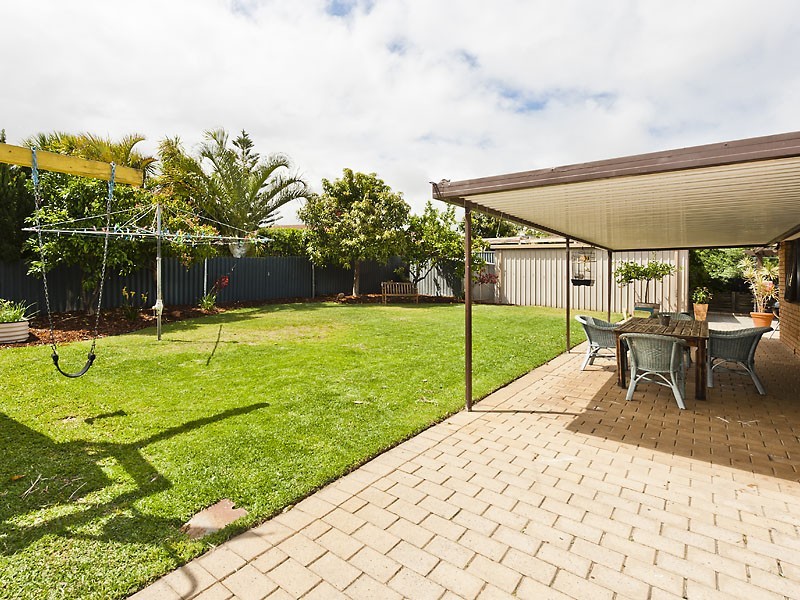 4 Reveley Court, Samson WA 6163