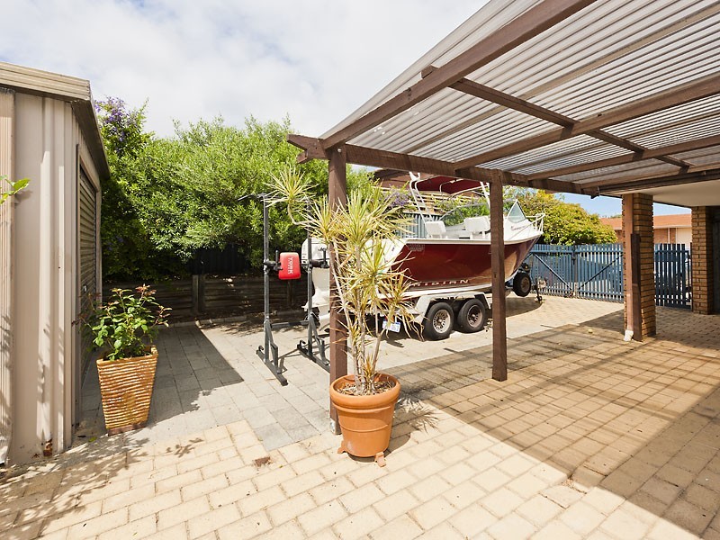 4 Reveley Court, Samson WA 6163