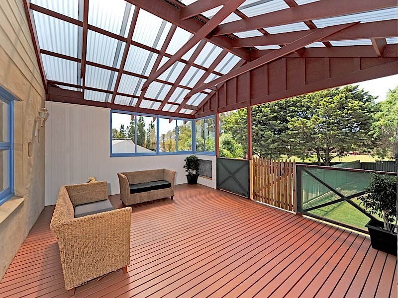 14 Wardle Road, Beaconsfield WA 6162