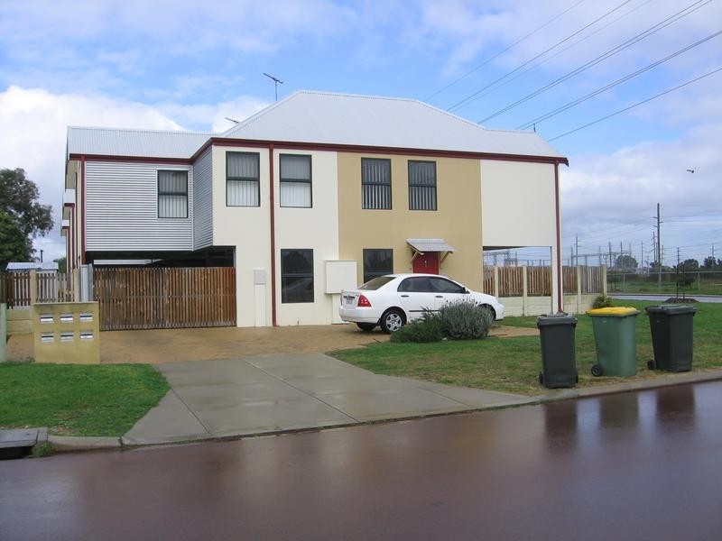 6/1 Hogarth Street, Cannington WA 6107
