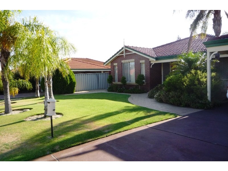 5 Marie Court, Atwell WA 6164