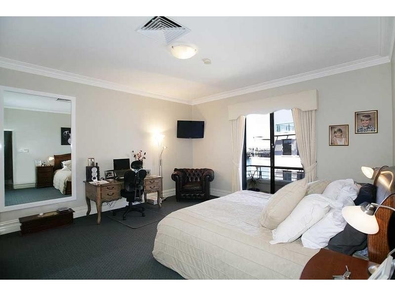 11/10 Doepel Street, North Fremantle WA 6159