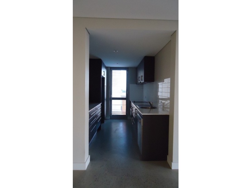 8/3 Rockingham Road, Hamilton Hill WA 6163