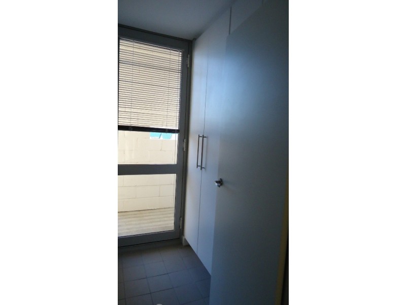 8/3 Rockingham Road, Hamilton Hill WA 6163