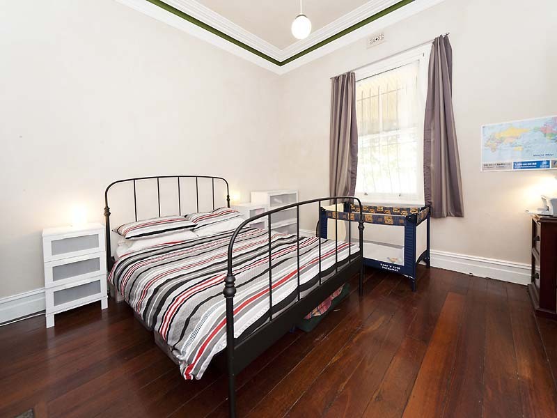 17 Russell Street, Fremantle WA 6160