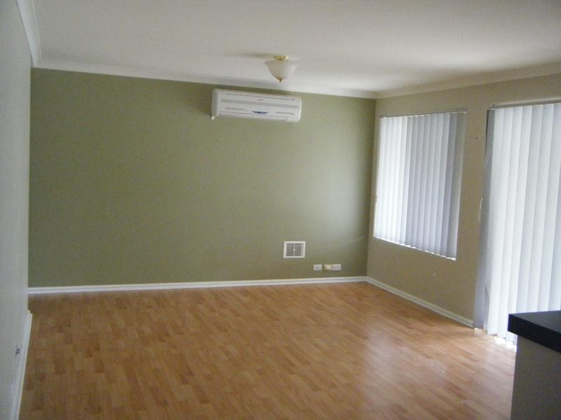 16 Dunnage Court, Atwell WA 6164