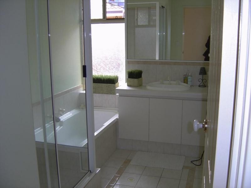 9b Davy Street, Alfred Cove WA 6154