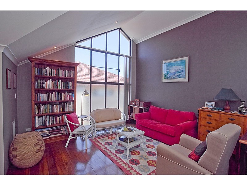 16 Delamere Lane, Beaconsfield WA 6162