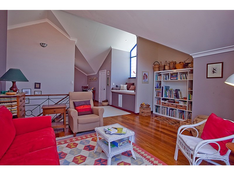 16 Delamere Lane, Beaconsfield WA 6162