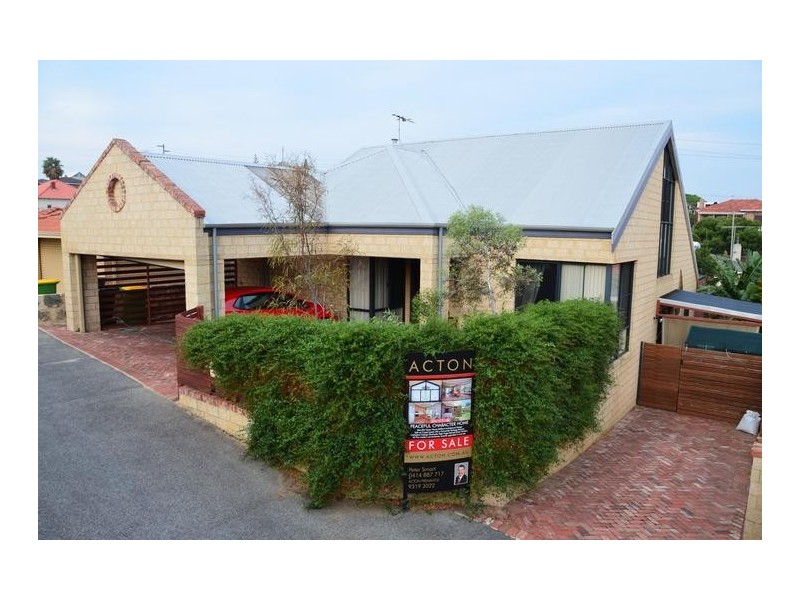 16 Delamere Lane, Beaconsfield WA 6162