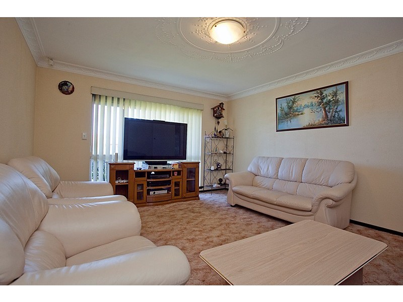 60 Marvell Ave, Munster WA 6166