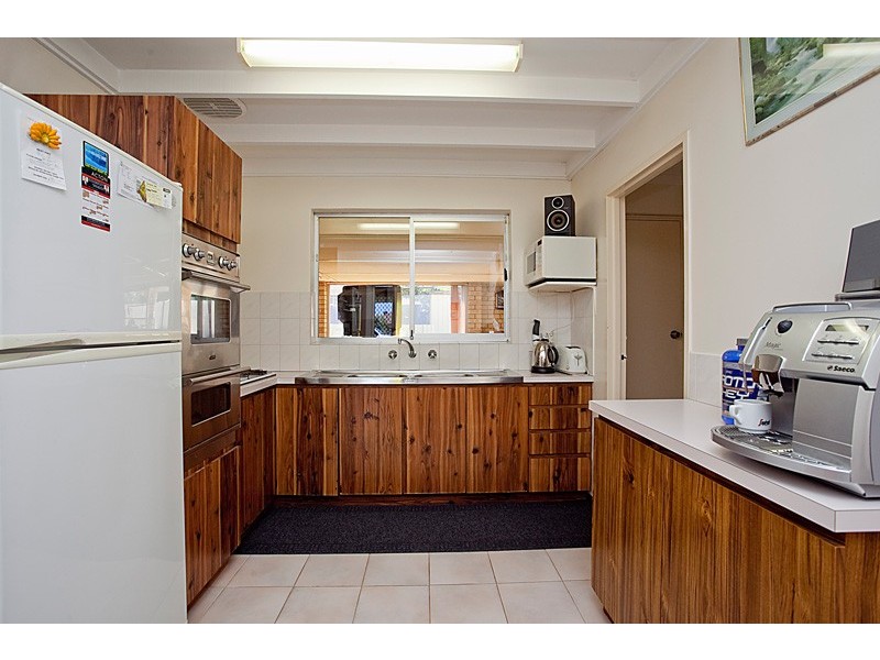 60 Marvell Ave, Munster WA 6166