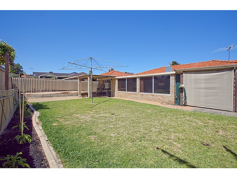 60 Marvell Ave, Munster WA 6166