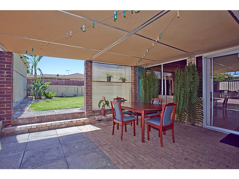 60 Marvell Ave, Munster WA 6166