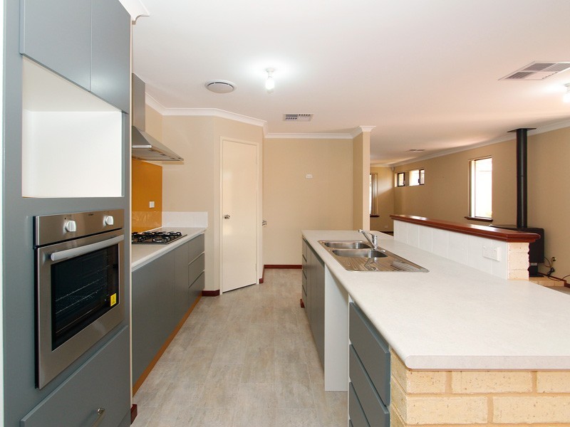 58A Justinian Street, Palmyra WA 6157
