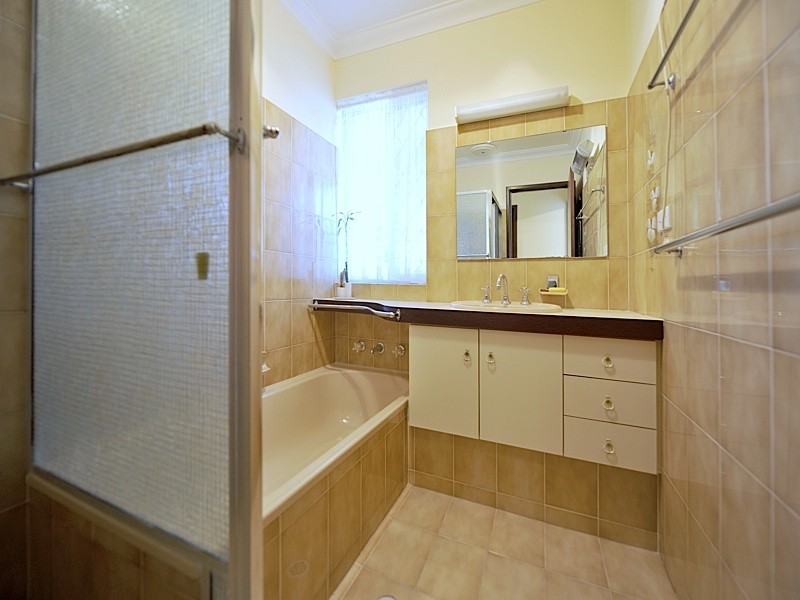 2/169 Marmion Street, Fremantle WA 6160