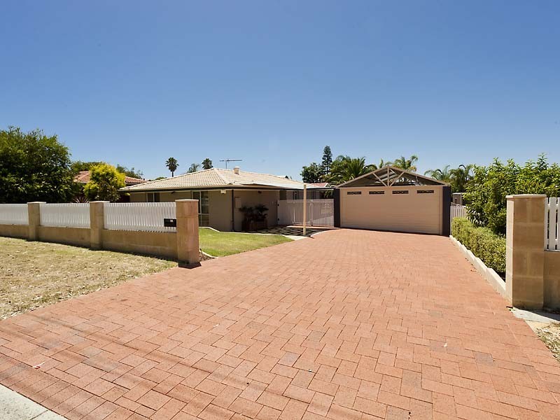 98 Winterfold Road, Samson WA 6163