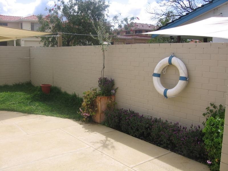 4/84 Matheson, Applecross WA 6153