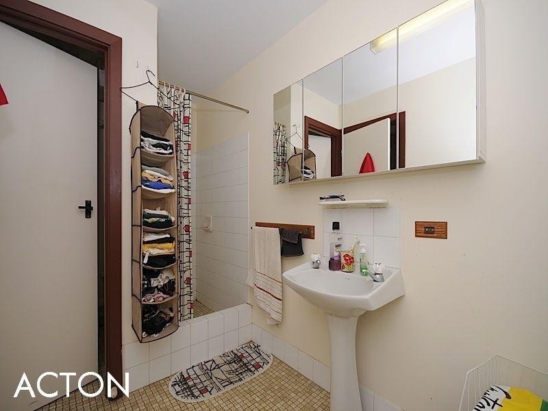 1/41 Carrington Street, Palmyra WA 6157