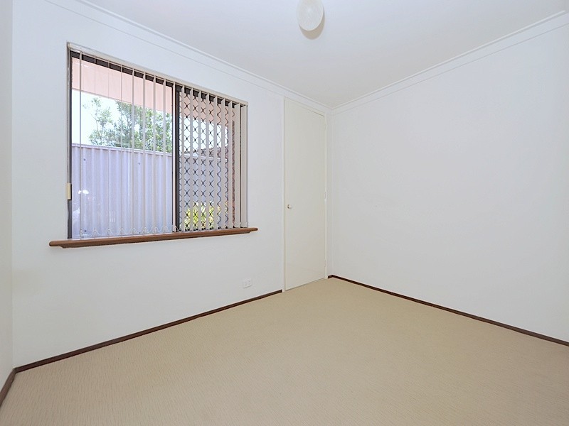 2/31 Birdwood Circus West, Bicton WA 6157