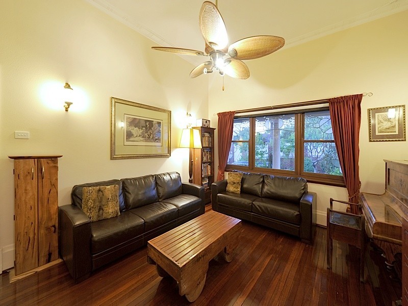 257 South Street, Beaconsfield WA 6162