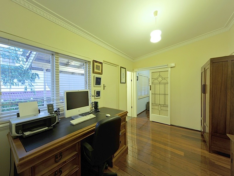 257 South Street, Beaconsfield WA 6162