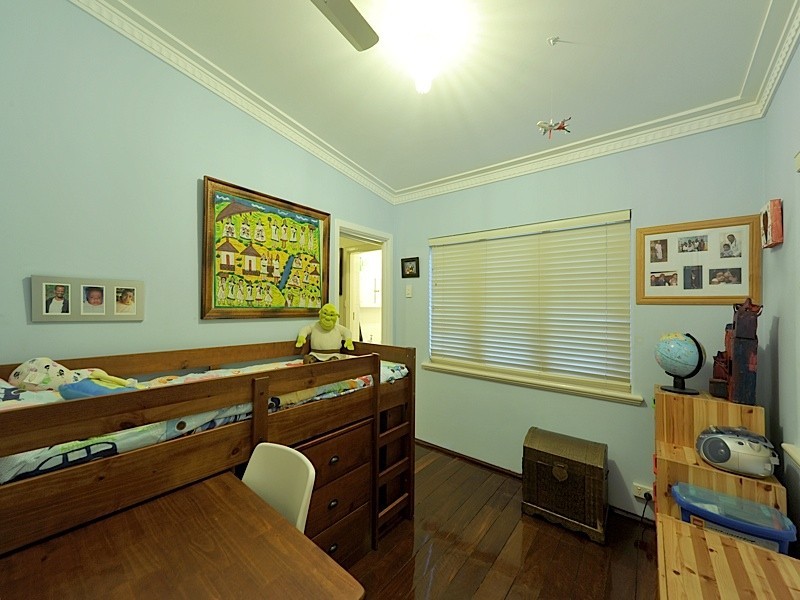 257 South Street, Beaconsfield WA 6162