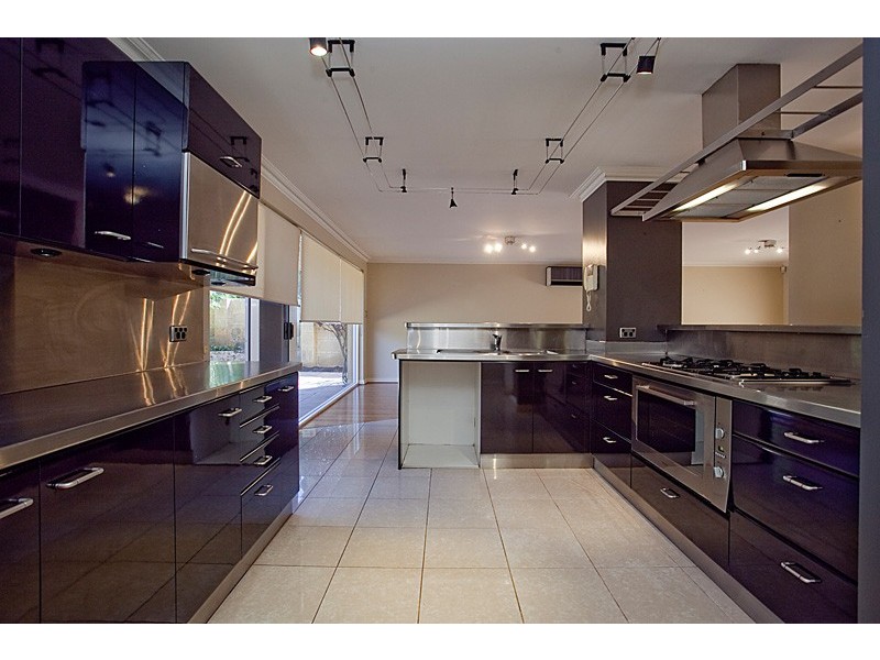 190 Burke Drive, Attadale WA 6156