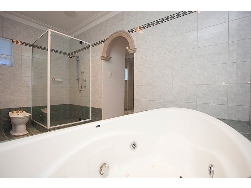 190 Burke Drive, Attadale WA 6156