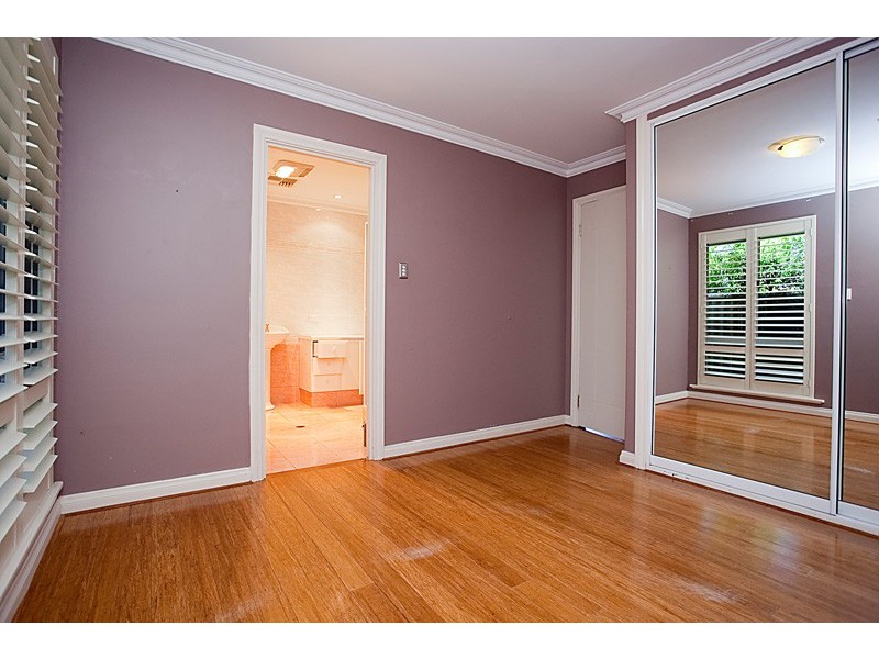 190 Burke Drive, Attadale WA 6156