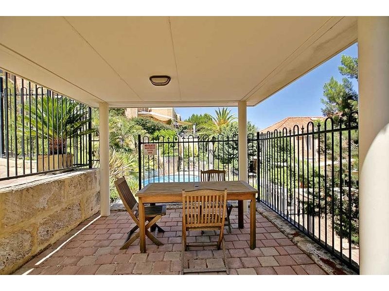 16/15 Boundary Road, Mosman Park WA 6012