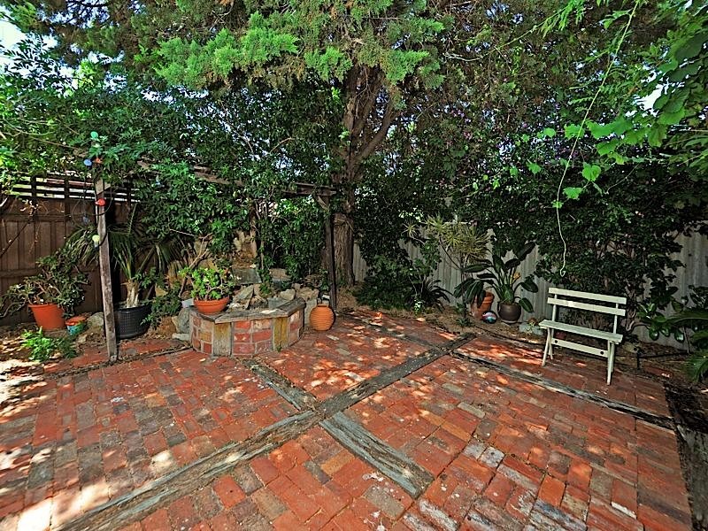 25 Wrexham Street, Bicton WA 6157