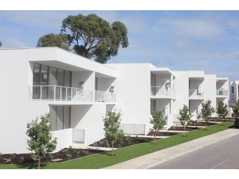 2/7 College Corner, O’connor WA 6163