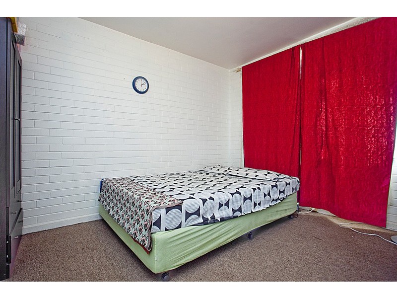 2/75 Phoenix Road, Spearwood WA 6163