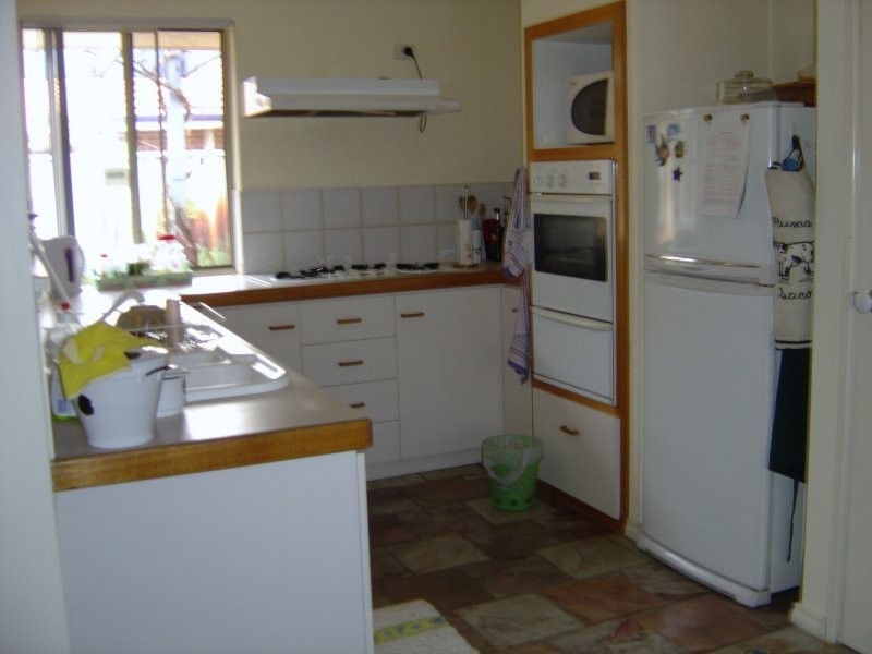 9B Davy Street, Alfred Cove WA 6154