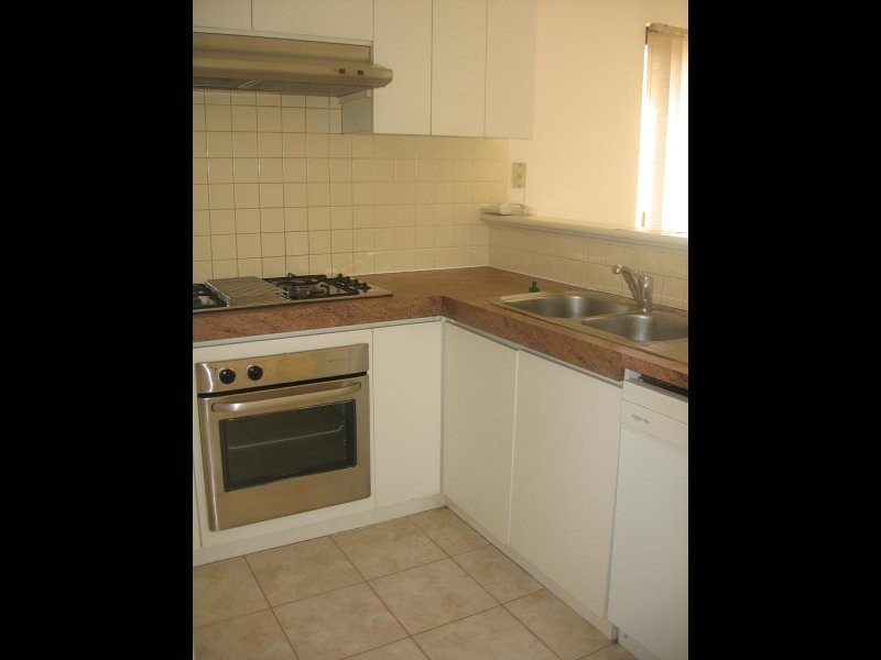 3/163 Stock Road, Attadale WA 6156