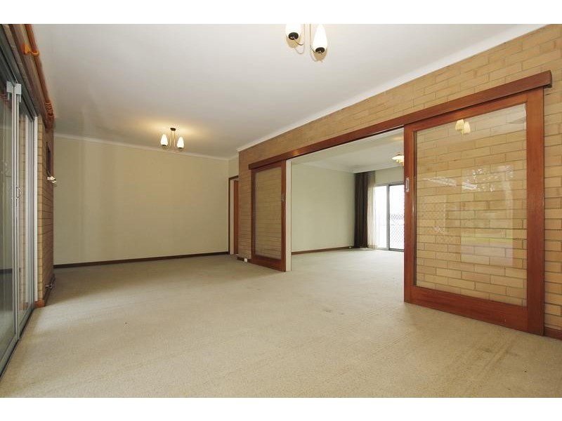 76 Burke Drive, Attadale WA 6156