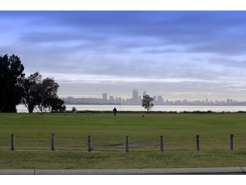 76 Burke Drive, Attadale WA 6156