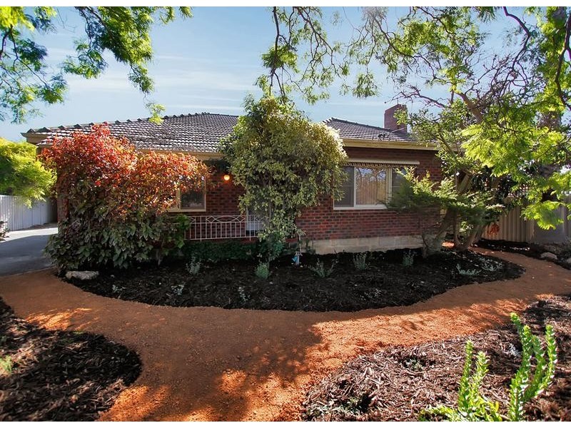 19 Horrocks Road, Booragoon WA 6154