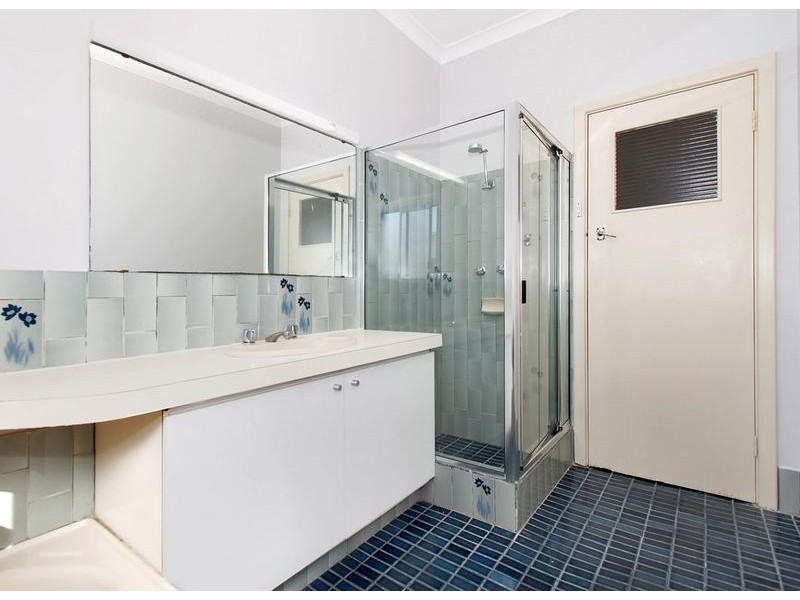 19 Horrocks Road, Booragoon WA 6154