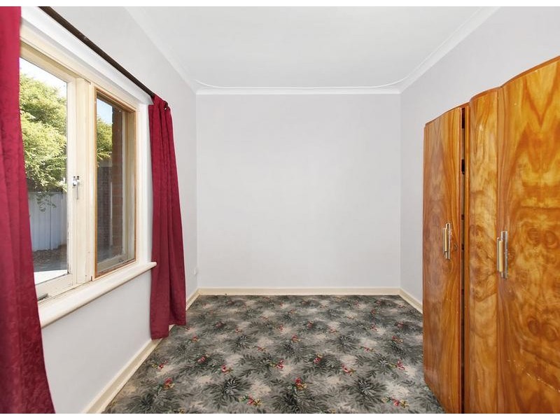 19 Horrocks Road, Booragoon WA 6154