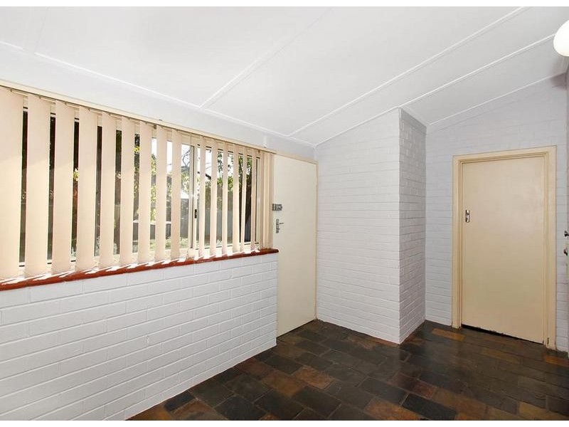 19 Horrocks Road, Booragoon WA 6154